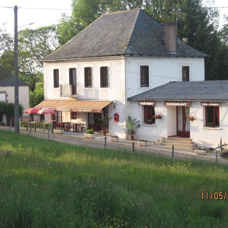 Hotel Le Commerce Neuville  외부 사진