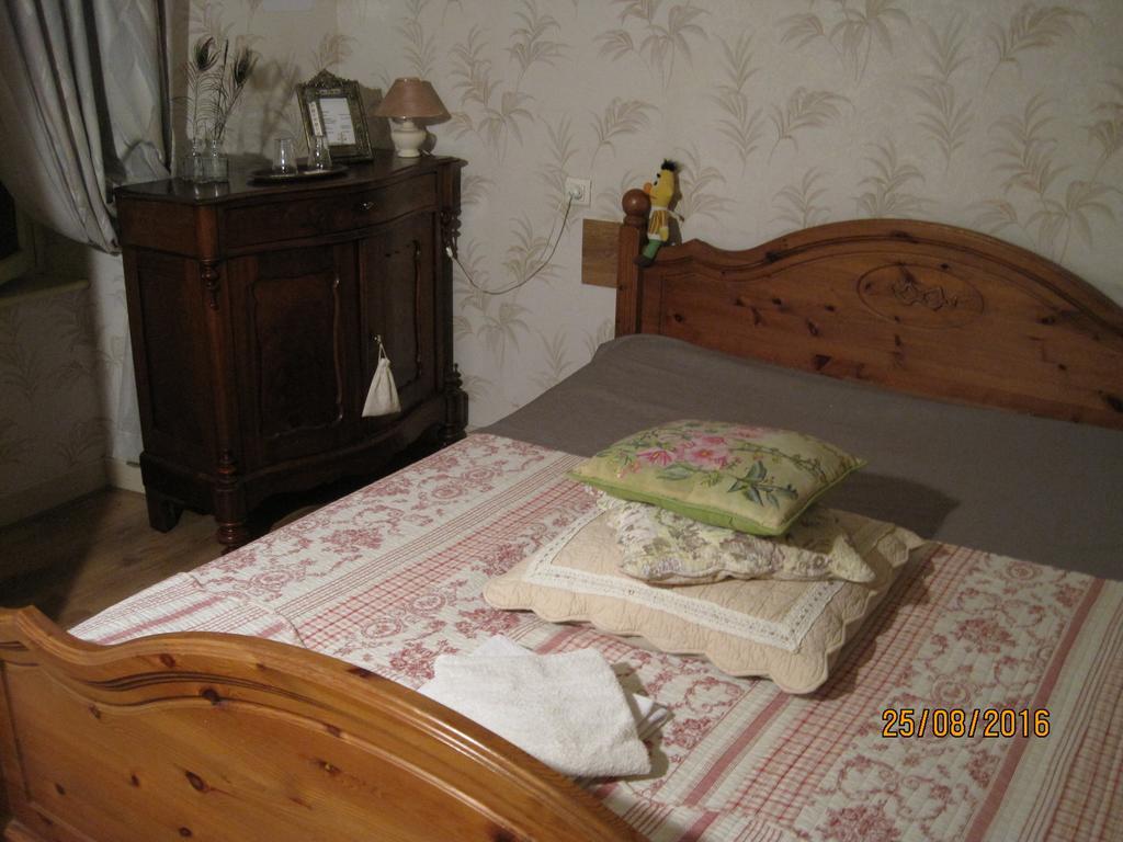 Hotel Le Commerce Neuville  외부 사진