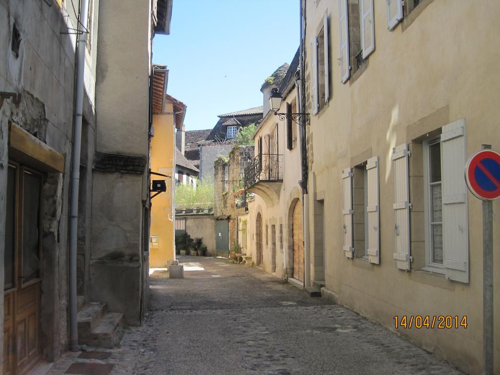 Hotel Le Commerce Neuville  외부 사진