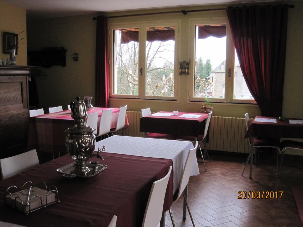 Hotel Le Commerce Neuville  외부 사진