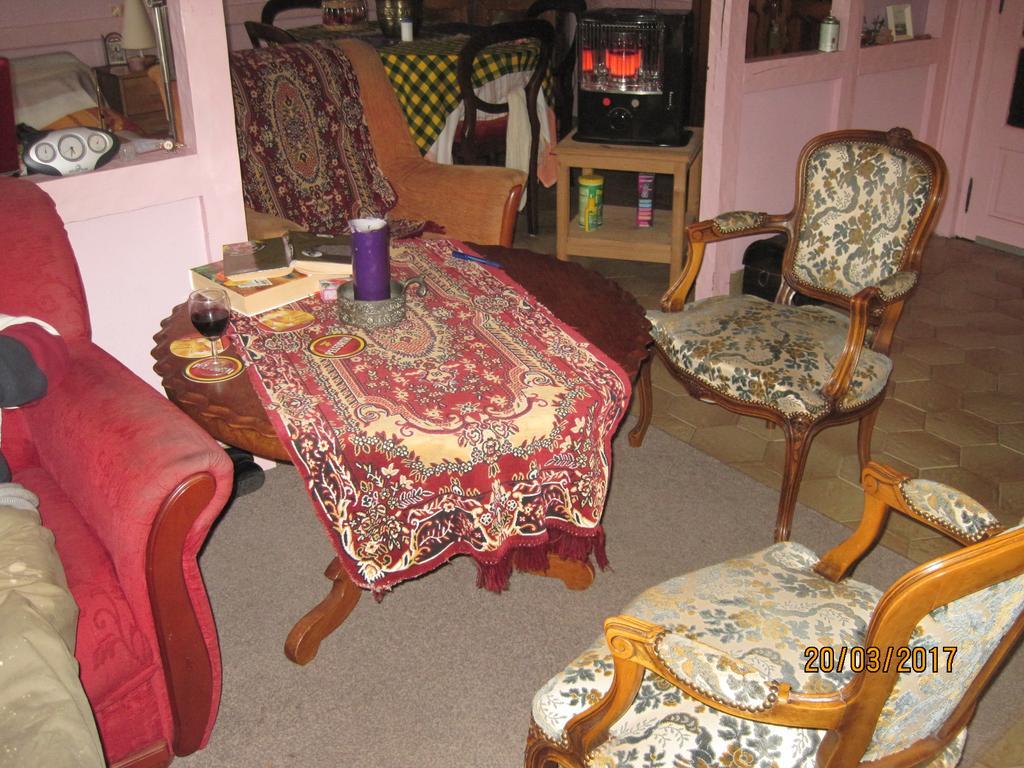 Hotel Le Commerce Neuville  외부 사진